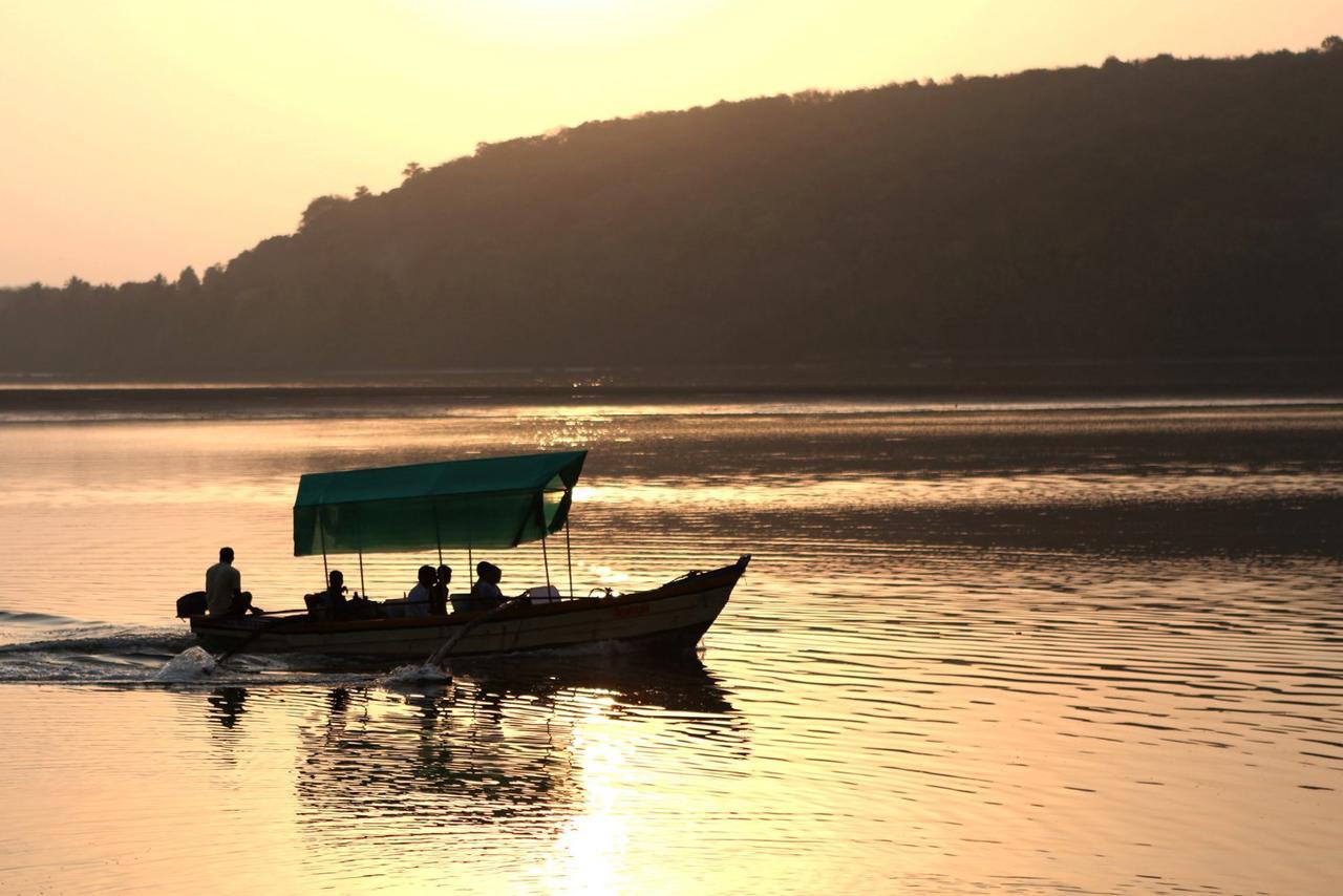 Matoshri Beach Resort Mālvan エクステリア 写真